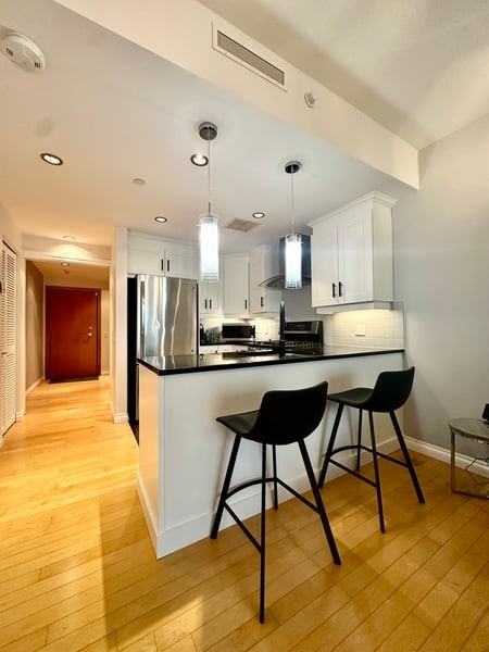 90 George St Unit 1405 - Photo 3 of 14