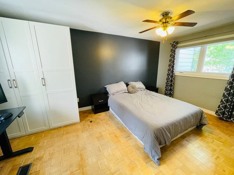 60 Glen Park Drive - Photo 3 of 12