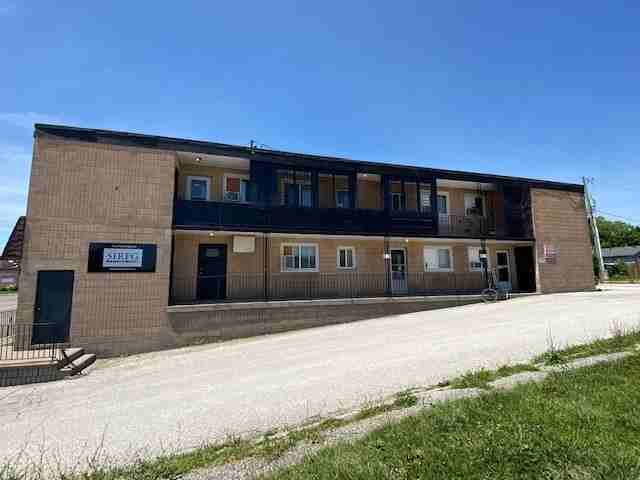 1340 Tecumseh Road West - Photo 2 of 3