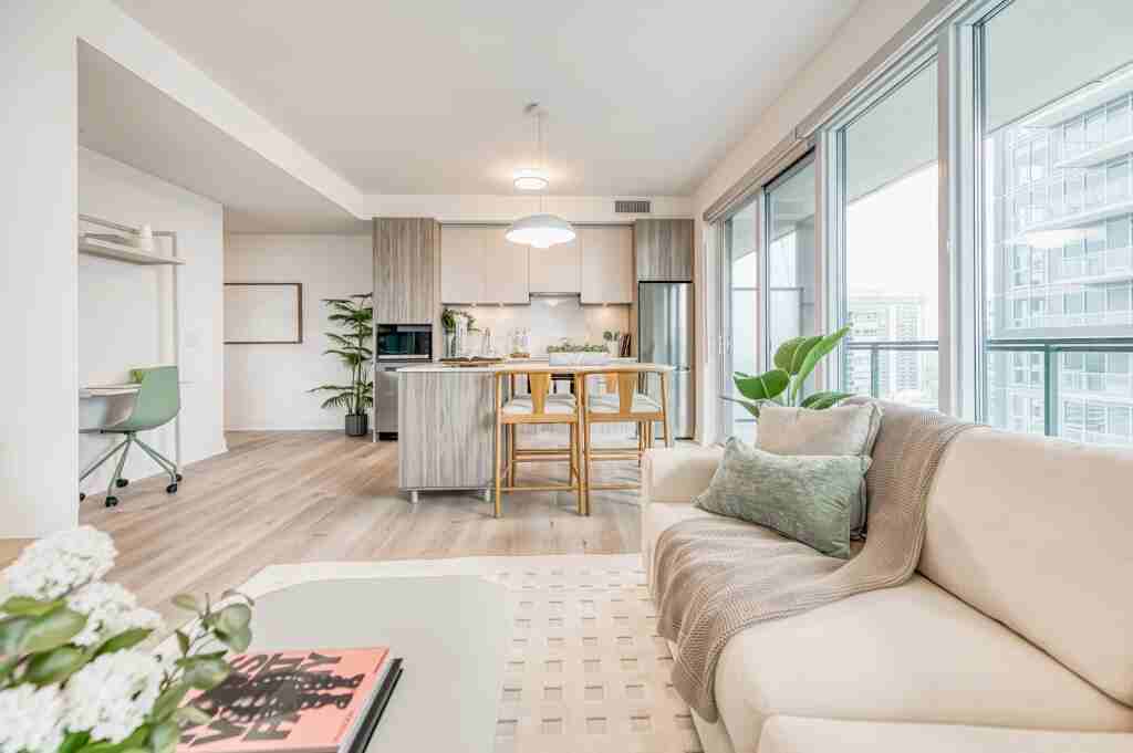 Akoya - Photo 2 of 37