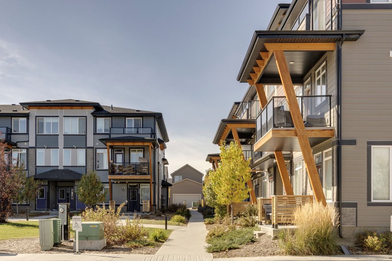 Livingston Townhomes - Photo 2 of 20