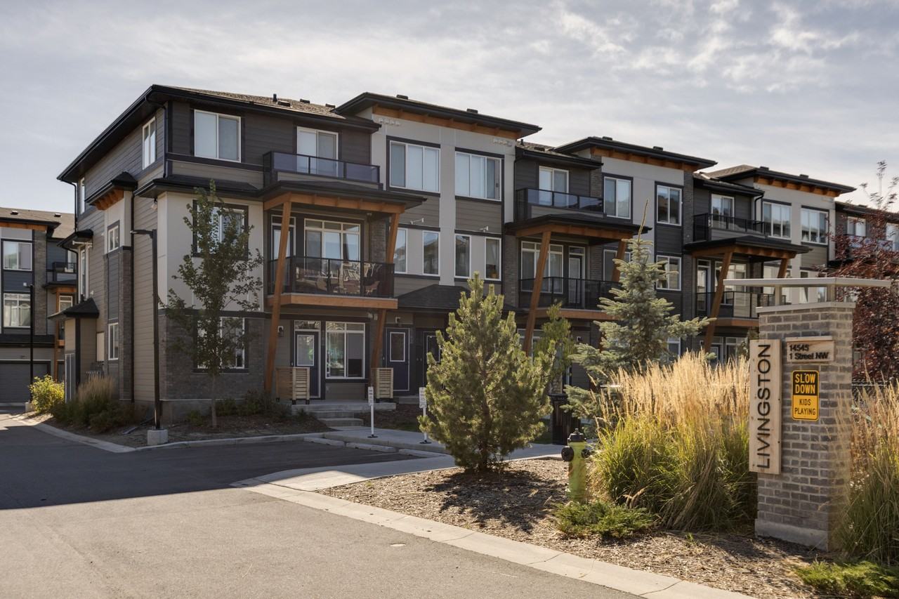 Livingston Townhomes - Photo 4 of 50
