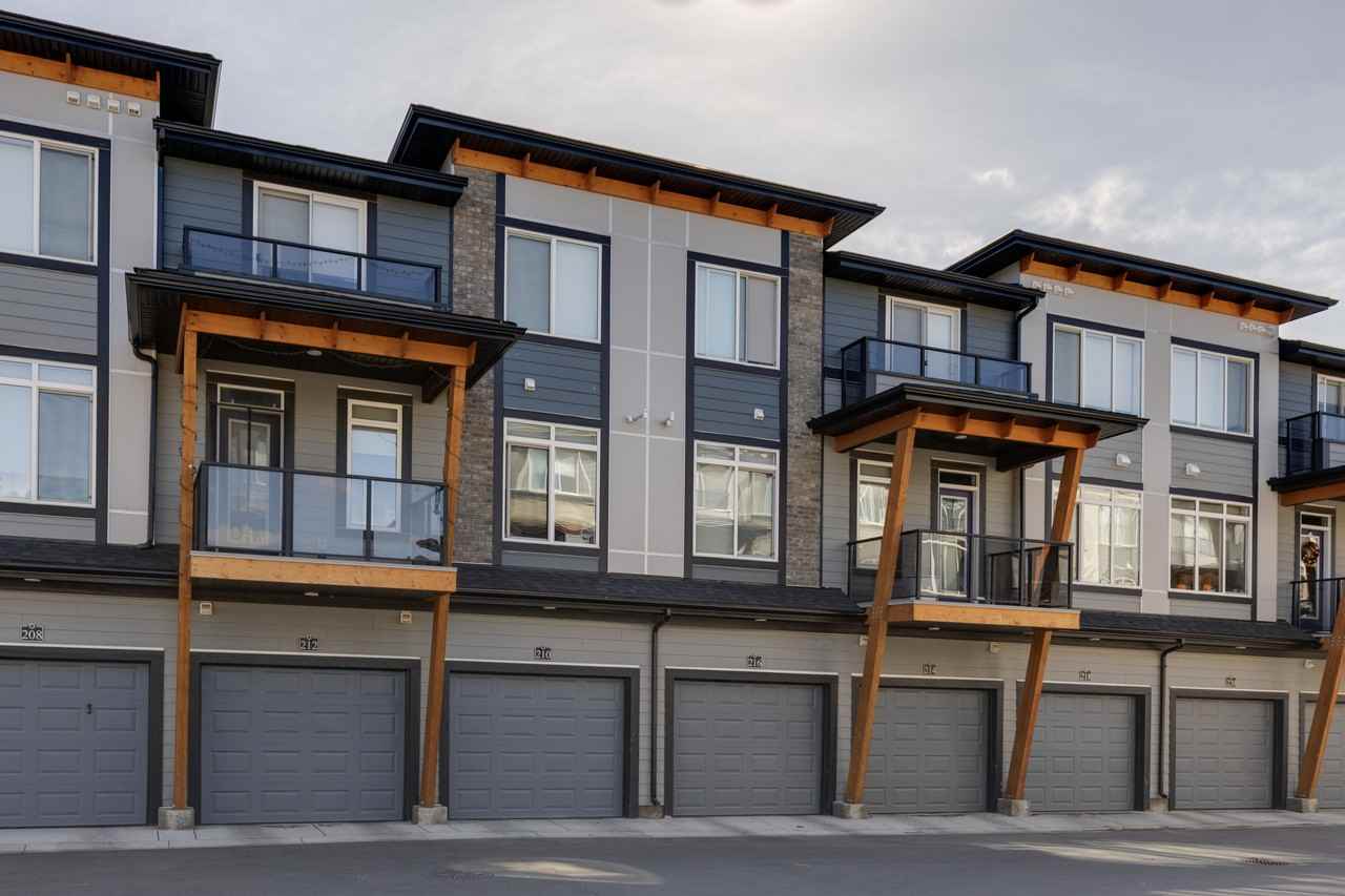 Livingston Townhomes - Photo 5 of 50