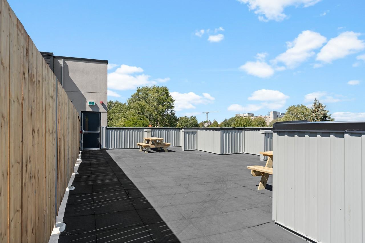 Faculty47 - Photo 6 of 40