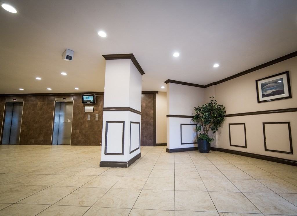 Apartment for rent at 10 Willowridge Road - Photo 2 of 15