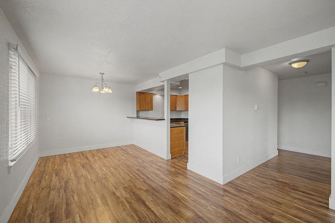 Highline 22 - Photo 7 of 21