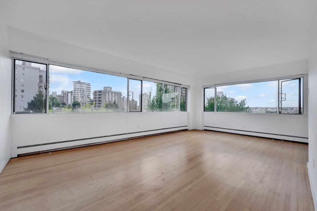 The Twelve81 - Photo 3 of 11