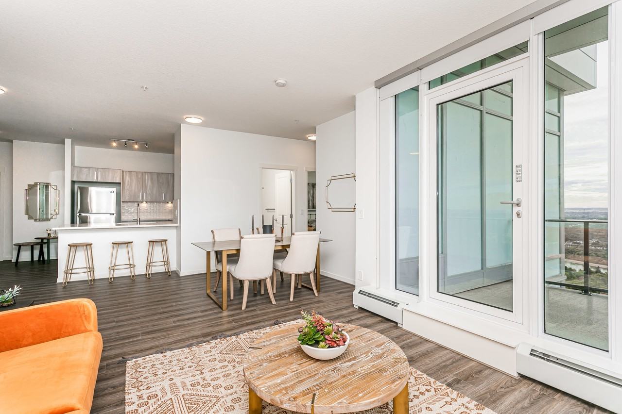 The Hat at Five Corners - Photo 5 of 50