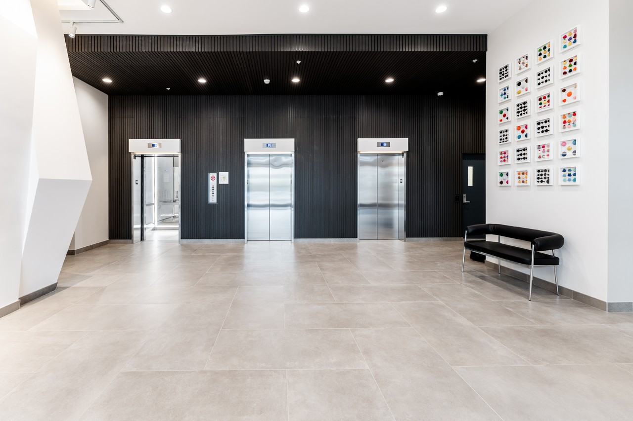 The Hat 14 - Photo 4 of 50