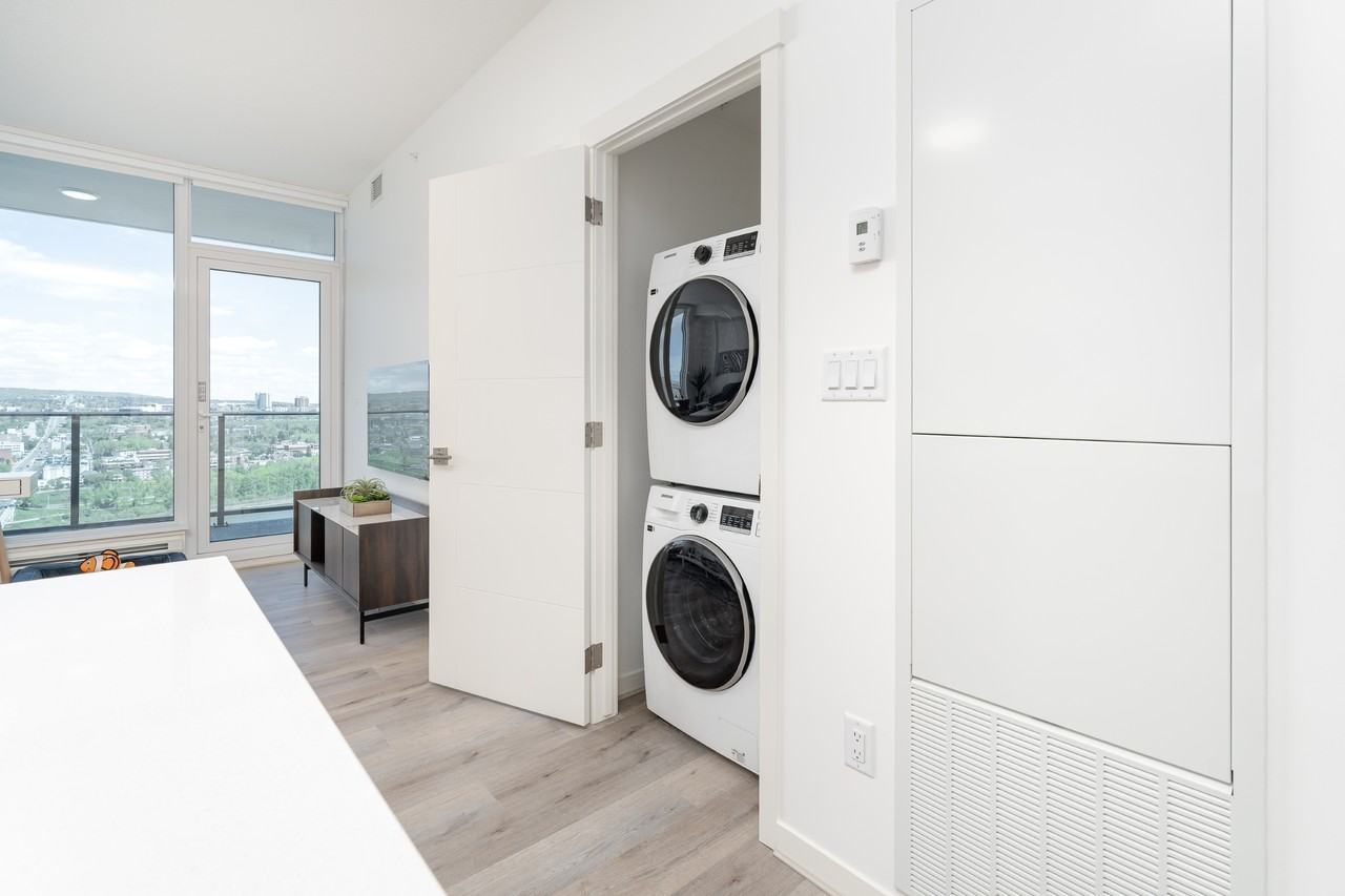 The Hat 14 - Photo 7 of 50