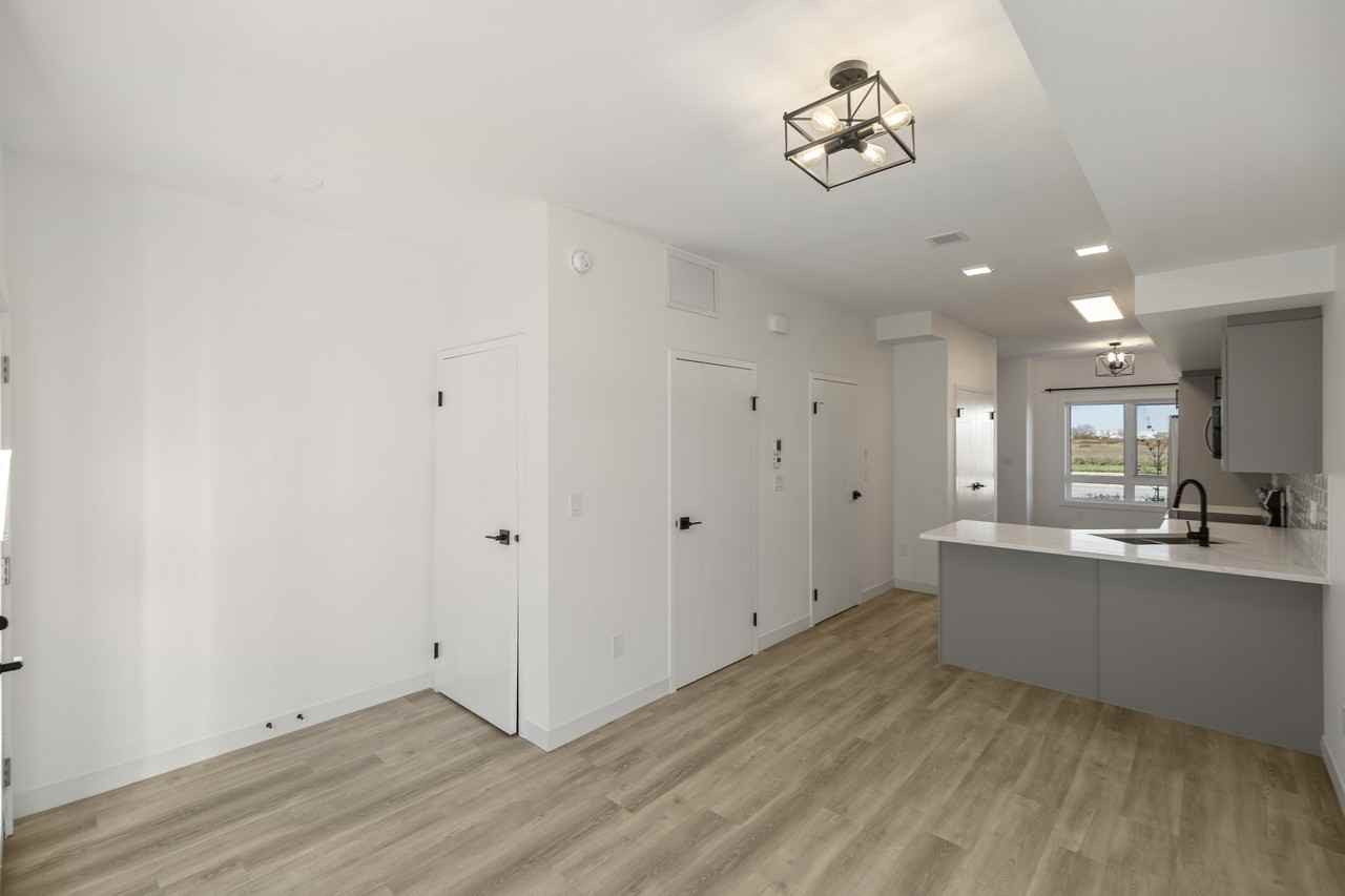 Canterbury Residences - Photo 6 of 50