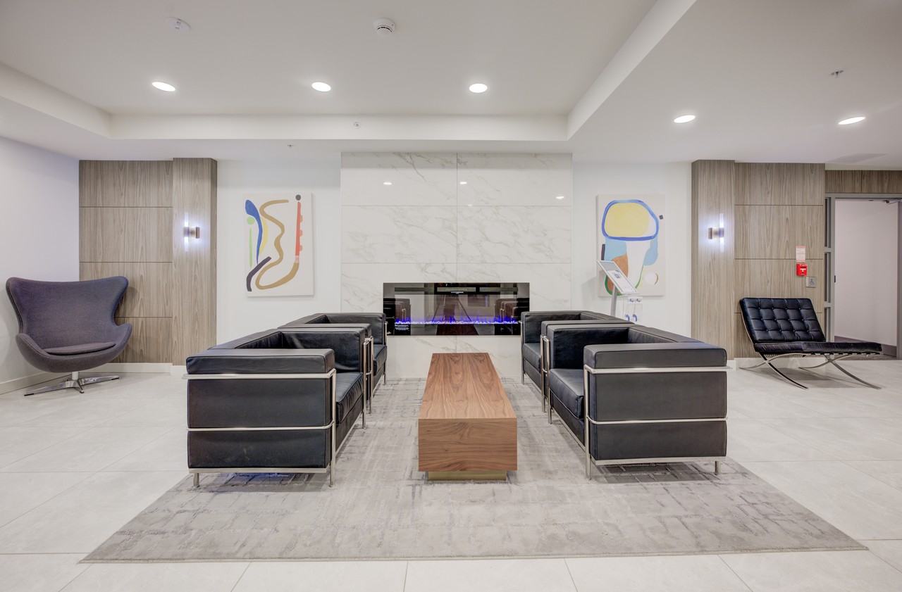 The Winston - Photo 2 of 42