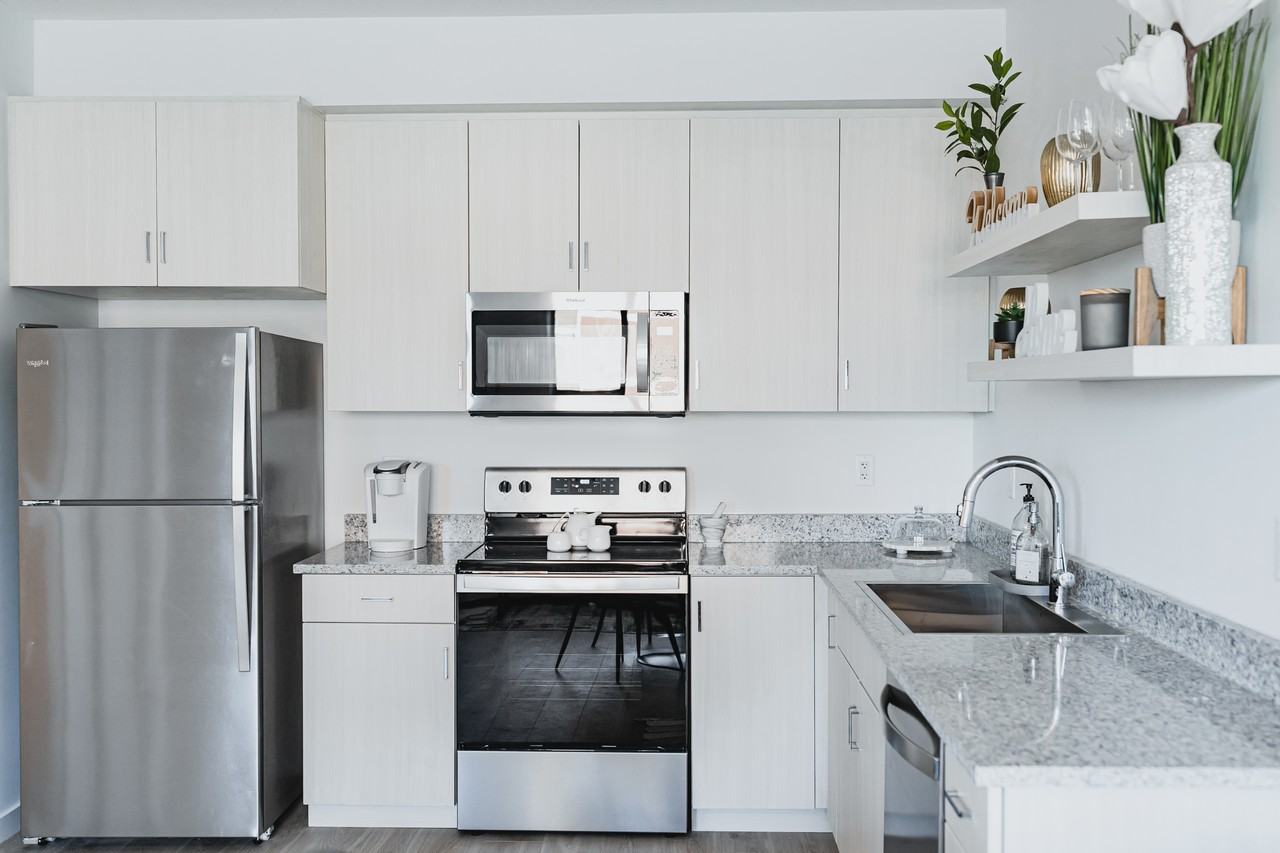 Harbour Landing Parliament 48 - Photo 7 of 18