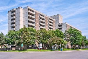 featured image of 3301 Uplands Dr
