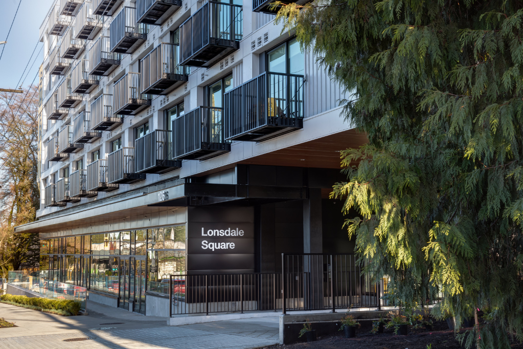 Lonsdale Square Apartments - Photo 4 of 38