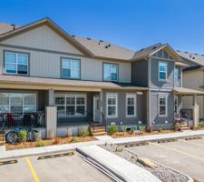 featured image of 320 Heartland Cres