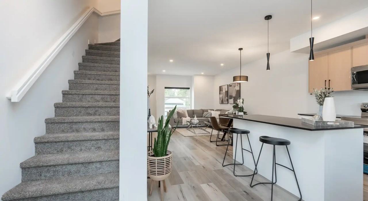 1499 Magnus Avenue - Photo 5 of 8