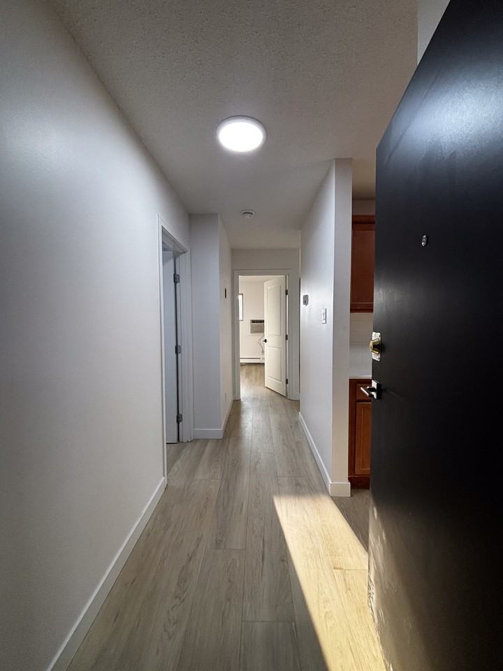 The Mews – MGM - Photo 7 of 19