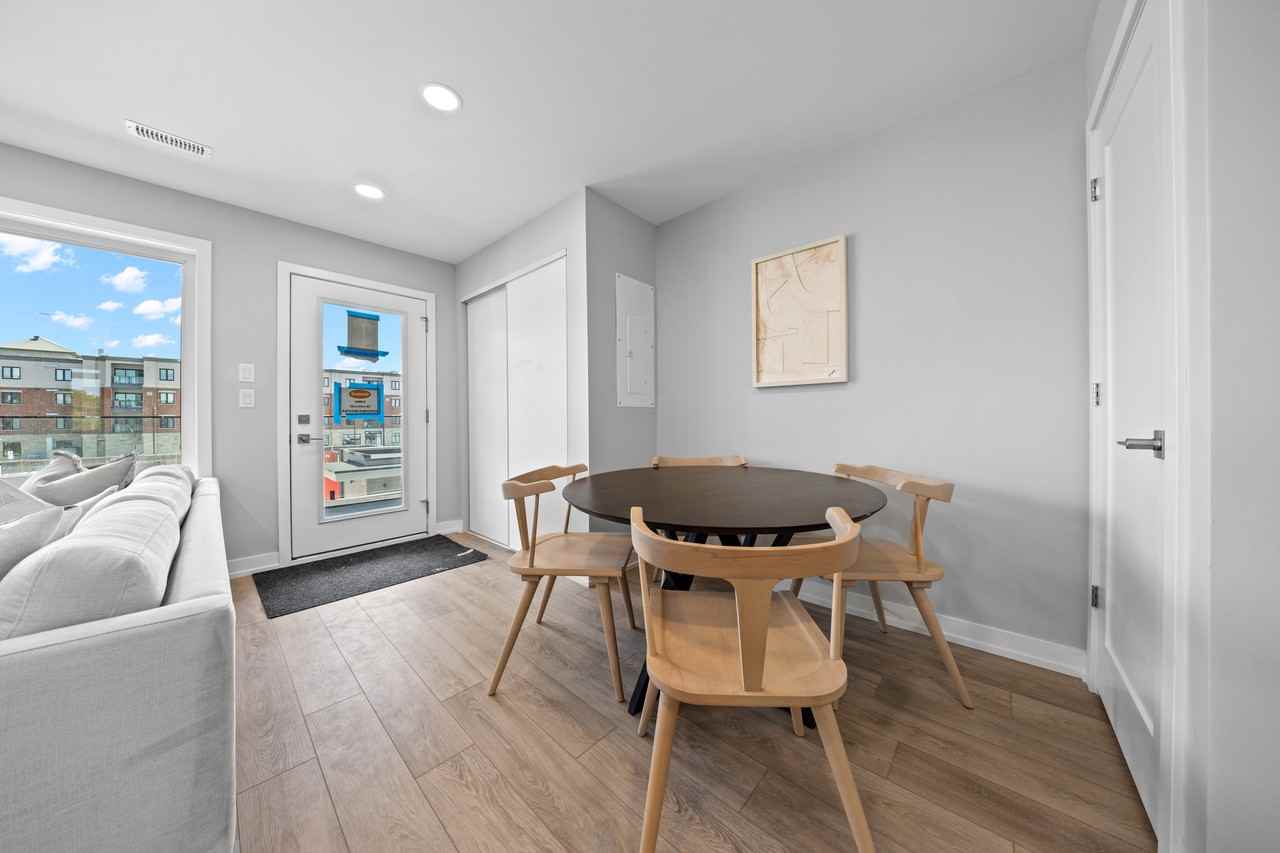 Dreamers Loft - Photo 6 of 25