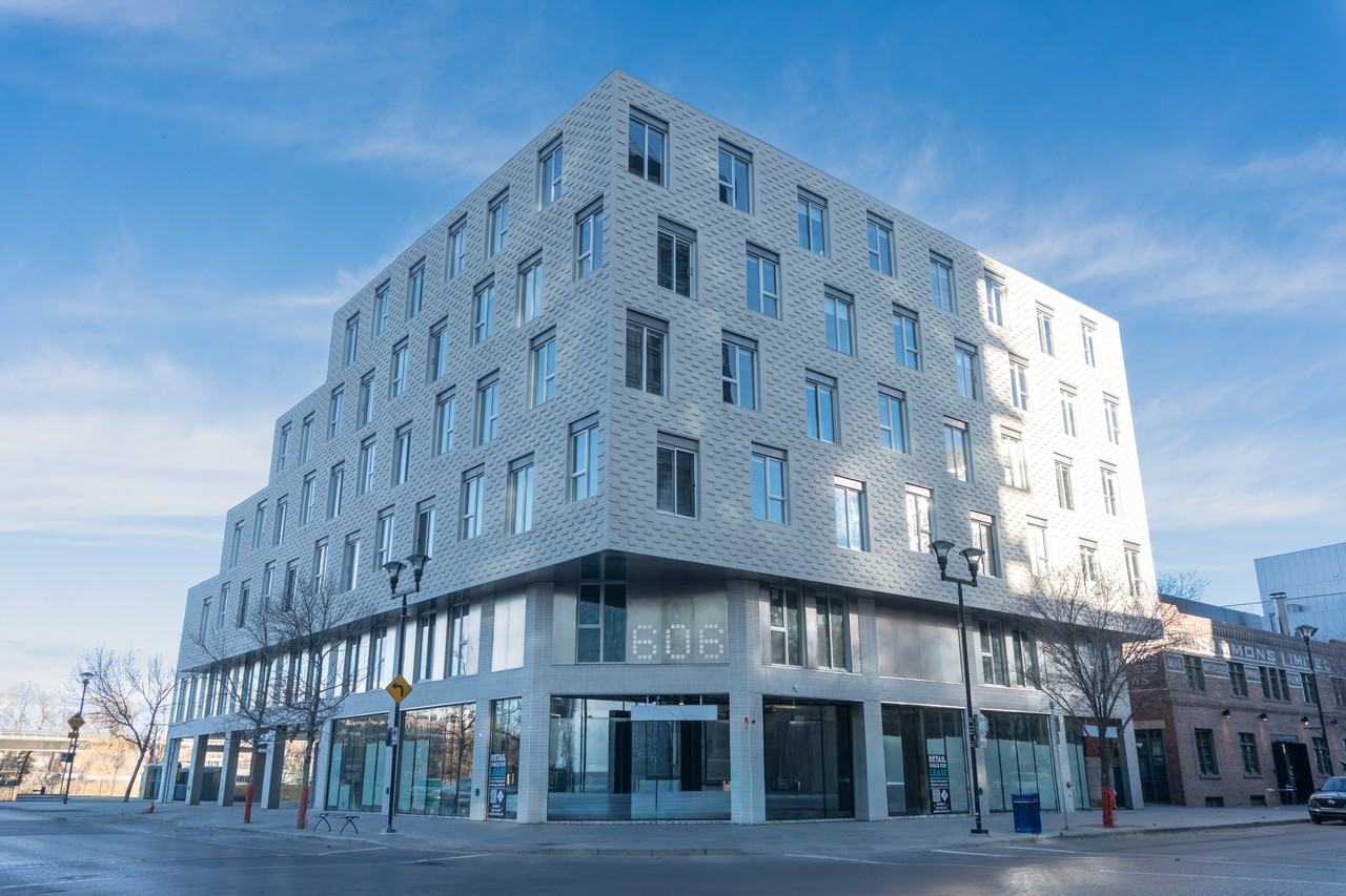 EV606 - Photo 7 of 30