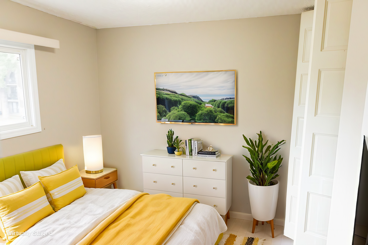 University Townhomes - Photo 4 of 17