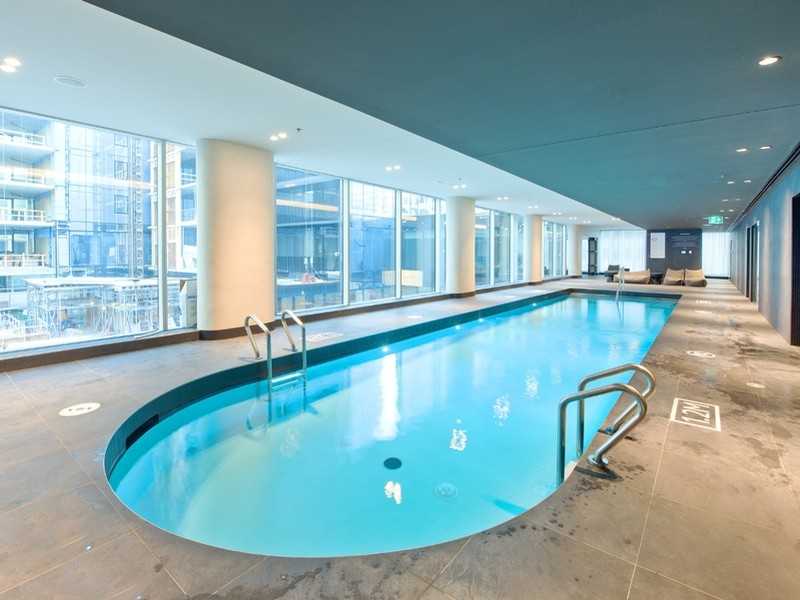 1 Square Phillips - Photo 5 of 33