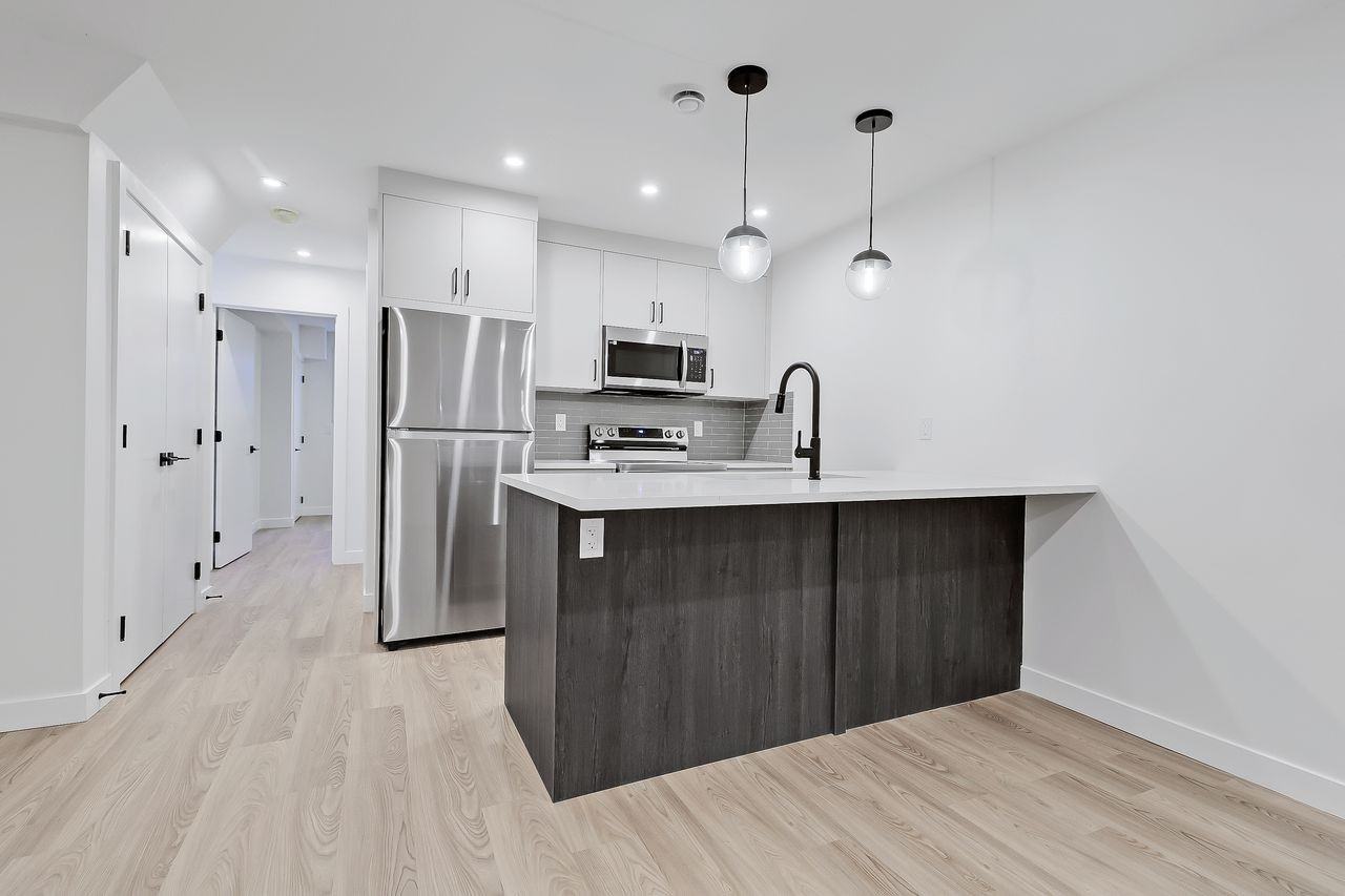 Altadore II - Photo 3 of 13