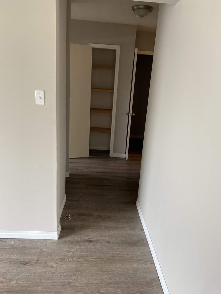 Queenland Apartment - Photo 7 of 9