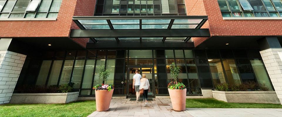 WESTQ - Photo 4 of 37