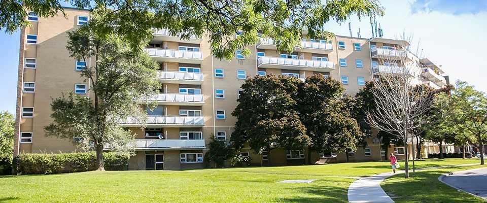 St. Andrews Towers East - Photo 5 of 8