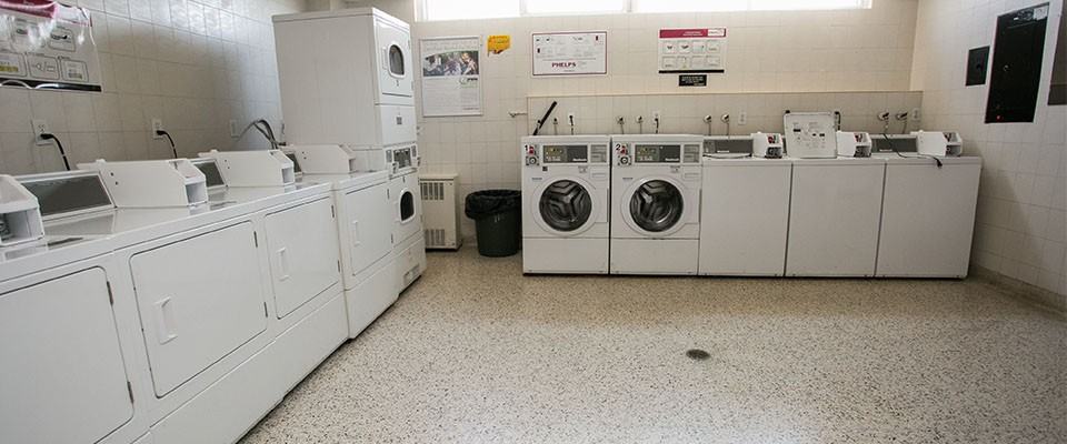 Janmount Towers - Photo 7 of 8