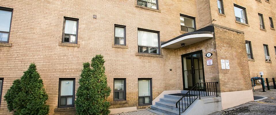 Aberdeen Apartments - Photo 2 of 3