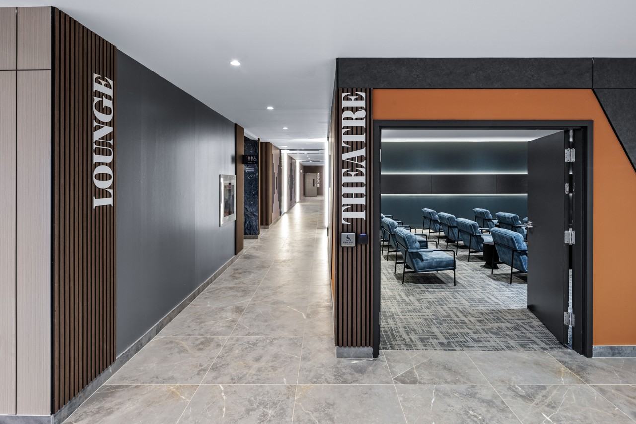 SOHOSQ - Photo 6 of 33