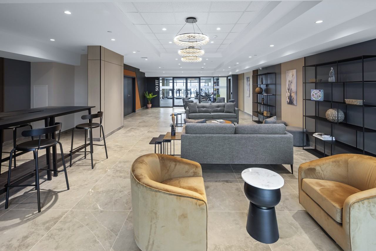 SOHOSQ - Photo 7 of 33