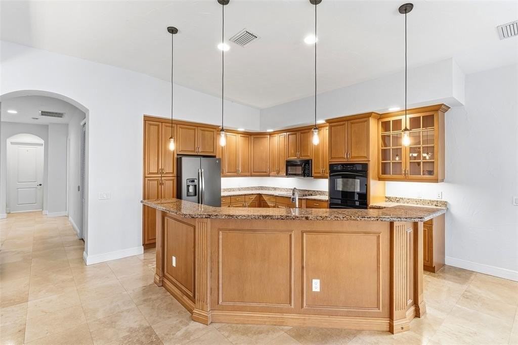 7535 Old Thyme Ct - Photo 6 of 38