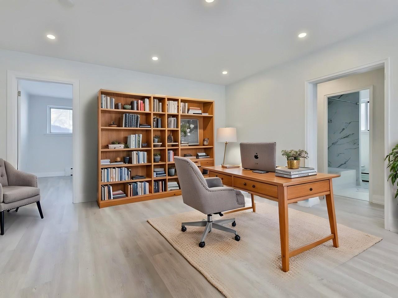 251-285 The West Mall - Photo 4 of 18