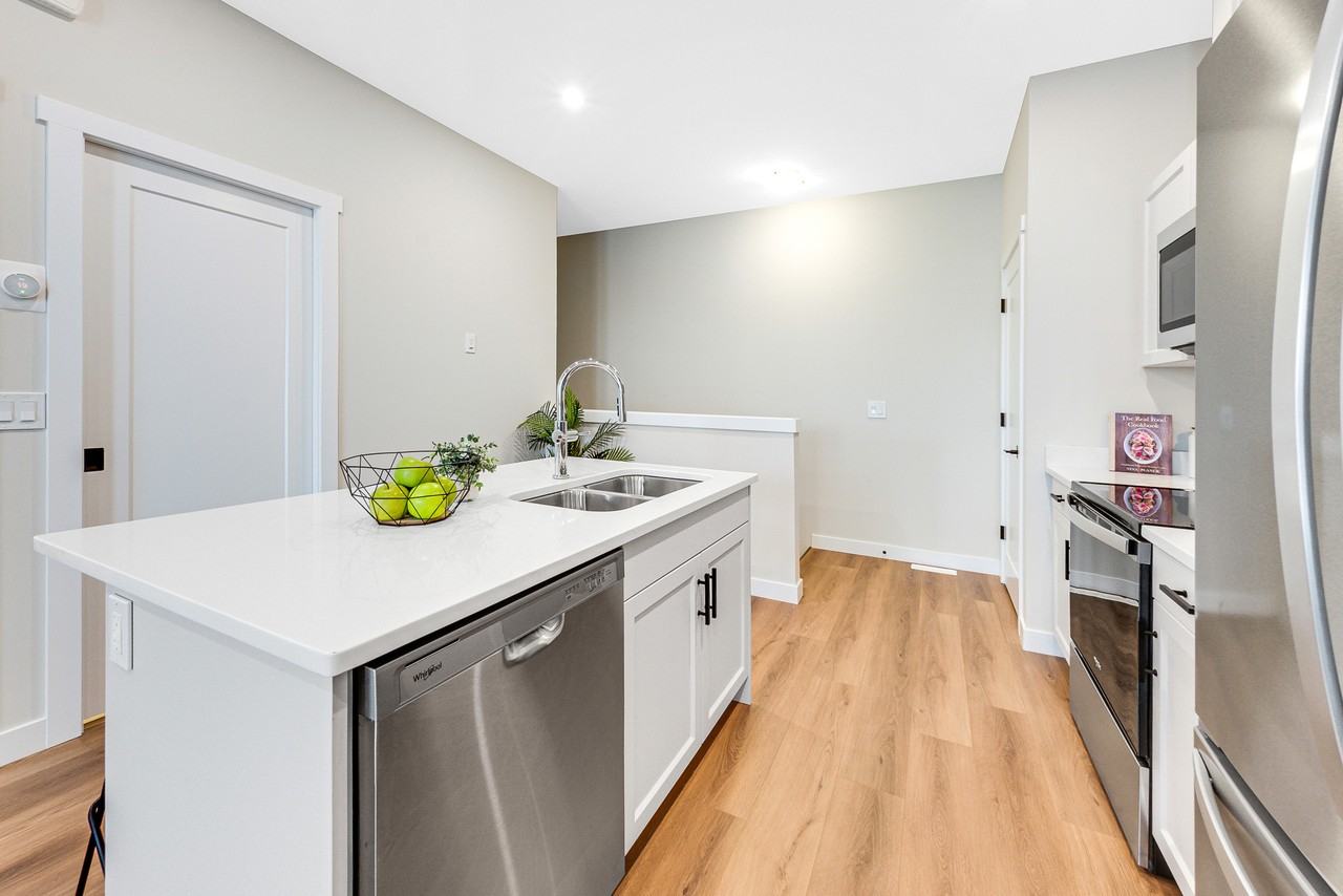 The Meadows - Sky Lofts - Photo 5 of 27