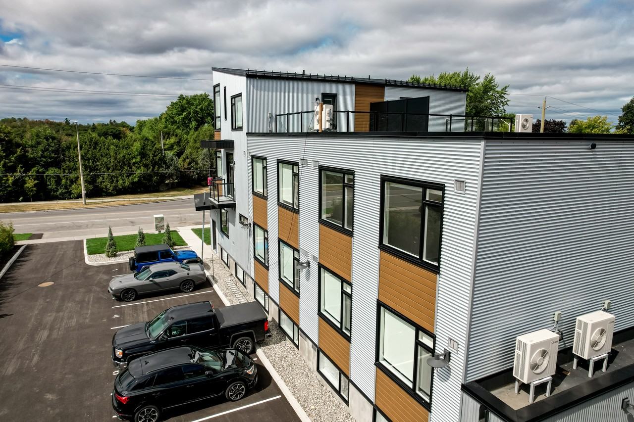 The Nebula - Photo 3 of 50