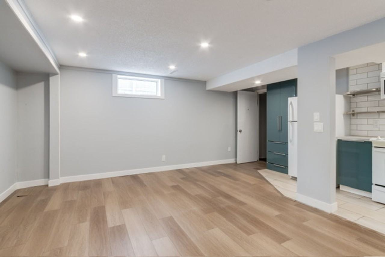 119 Huntwick Way NE - Photo 6 of 17