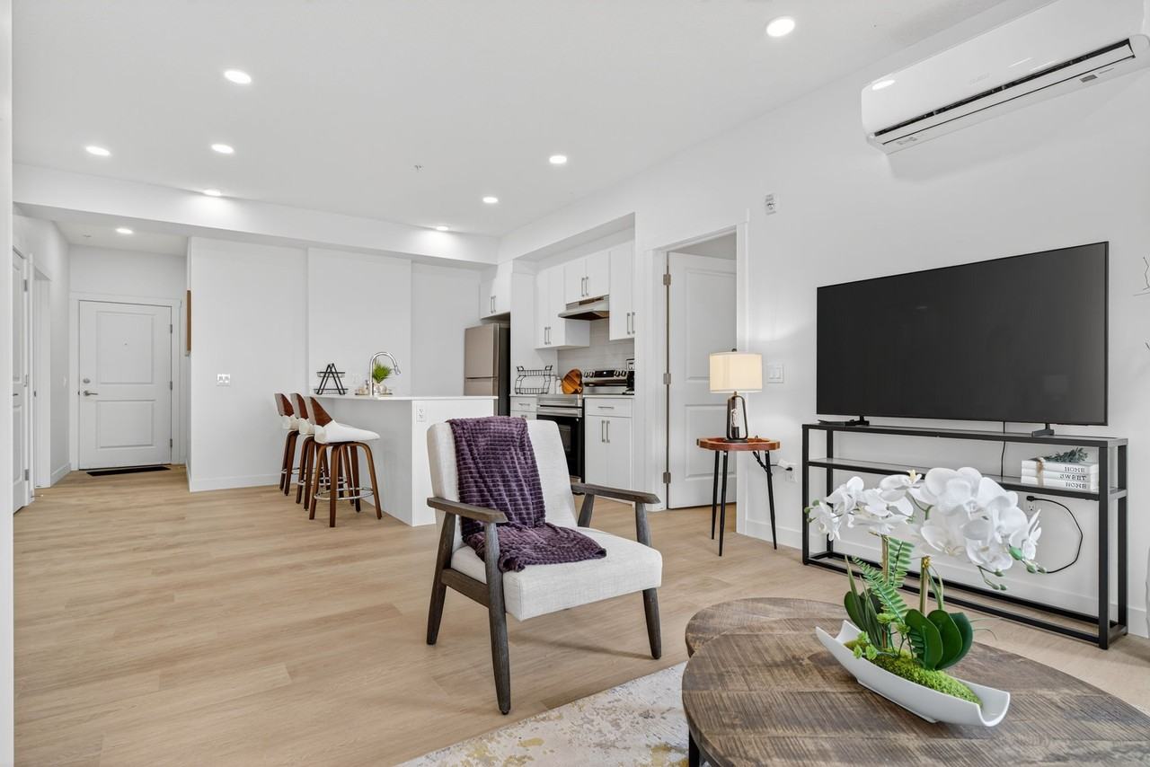 Orchards 66 Apartment - Photo 3 of 29