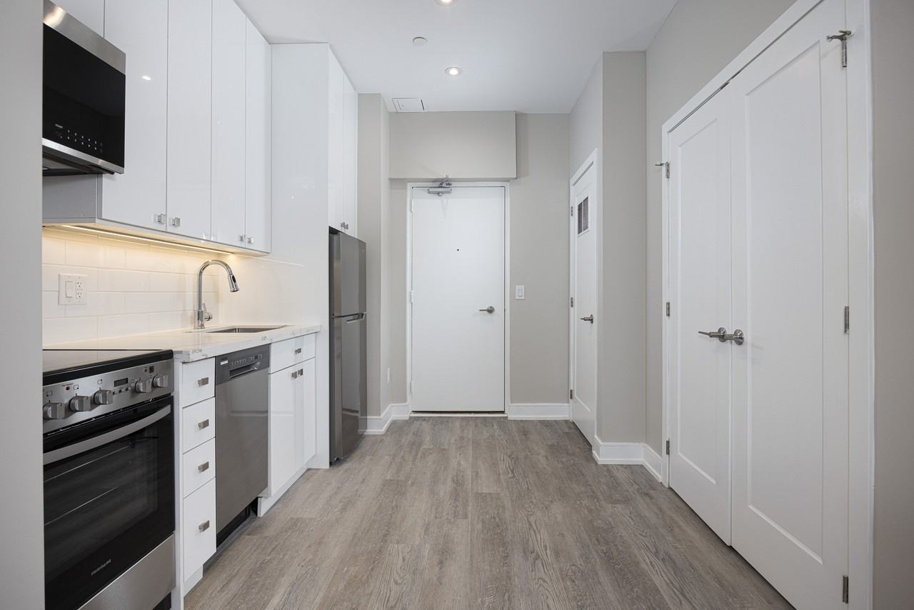 The Lakeside - Photo 5 of 20