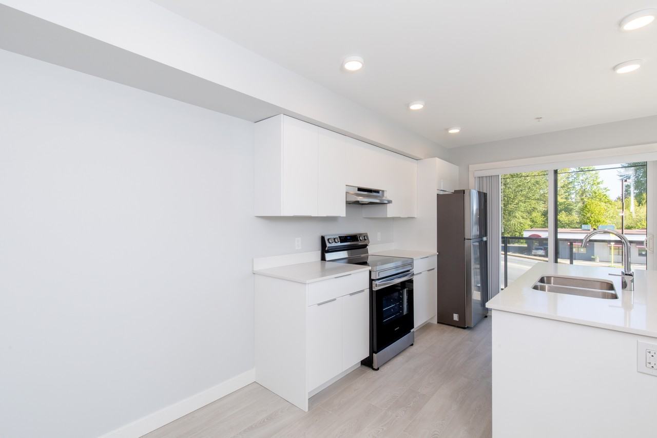 300 Government Street - Photo 3 of 28