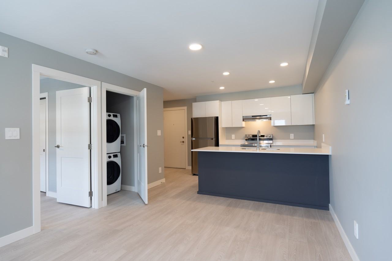 Seaboard - Photo 3 of 12