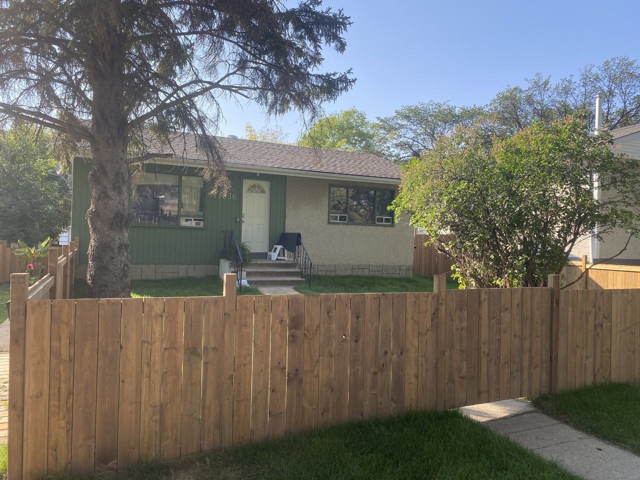 Modern 2 Bedroom Units in Beacon Heights | Now Offering 1 Month Free on 13 - Photo 3 of 18