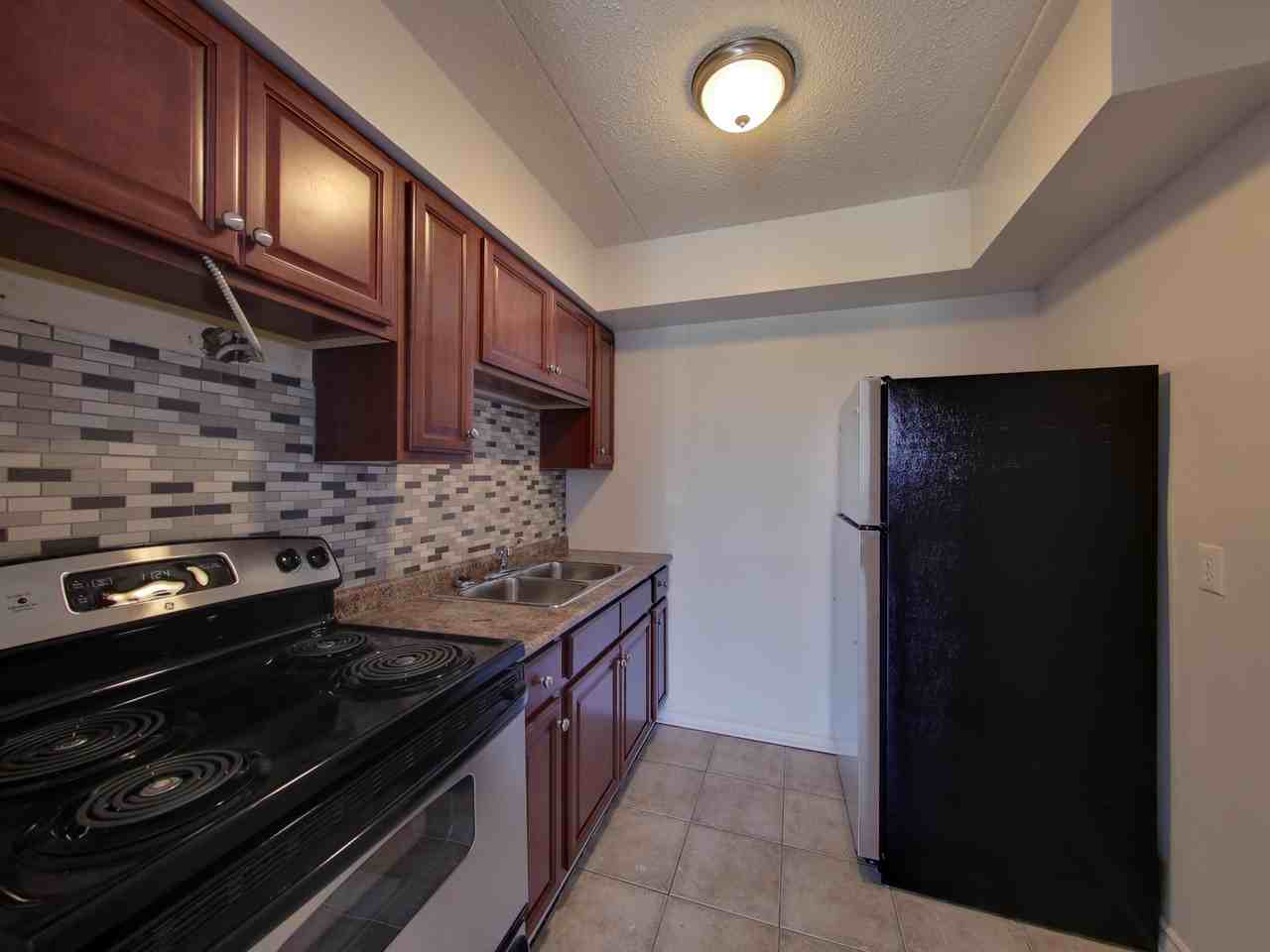 149 London Road - Photo 4 of 12