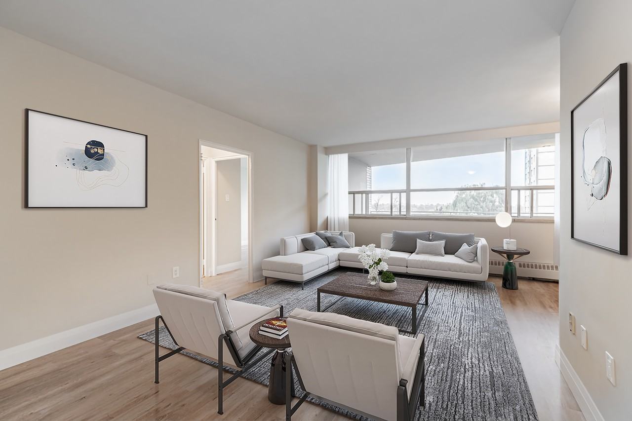 569 Sheppard Avenue West - Photo 6 of 16