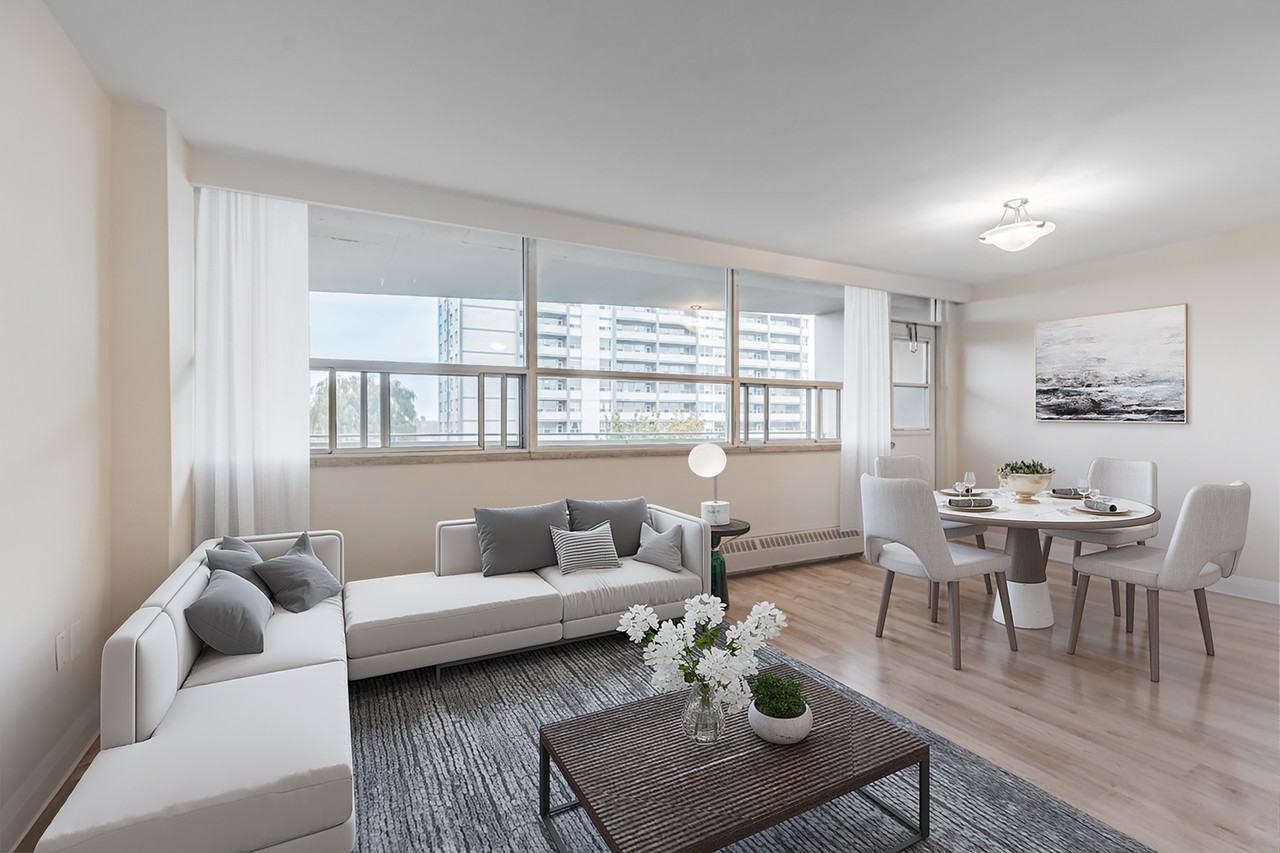 569 Sheppard Avenue West - Photo 4 of 16