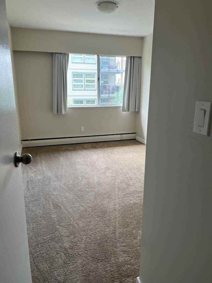 Braemar Court - Photo 3 of 17