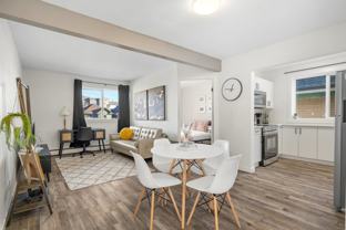 1535 Angel - Photo 1 of 1