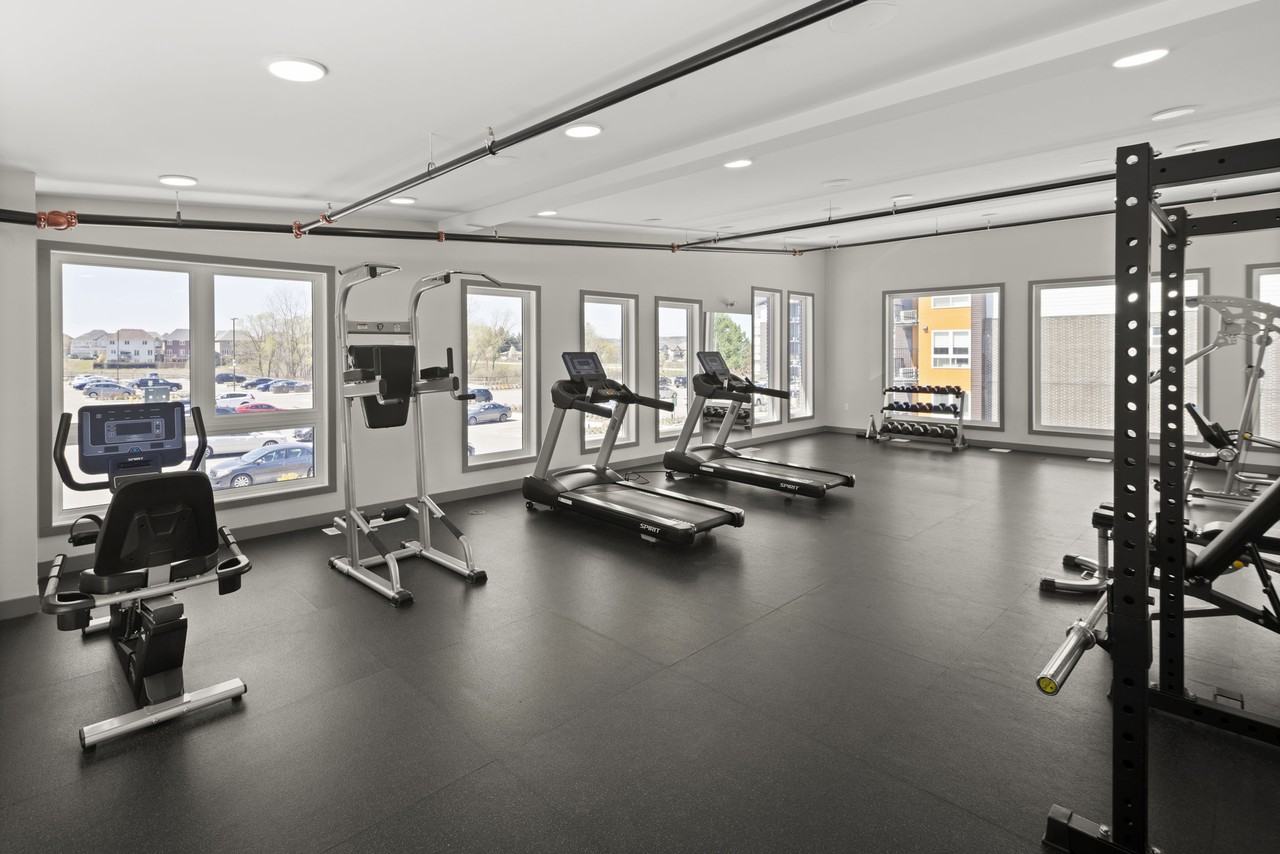 Sterling Square - Photo 7 of 50